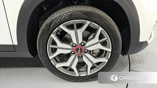 Kia Seltos id 4396182 из Кореи 13