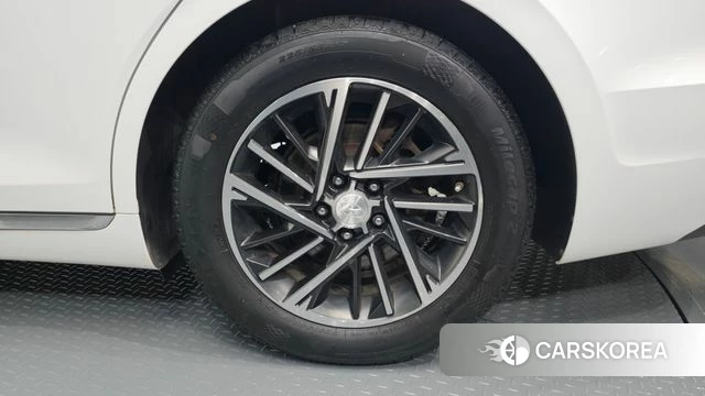 Hyundai The New Grandeur IG id 4423601 из Кореи 13