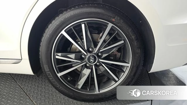 Hyundai The New Grandeur IG id 4614837 из Кореи 13