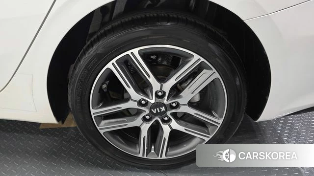 Kia Come New K3 id 4403506 из Кореи 13