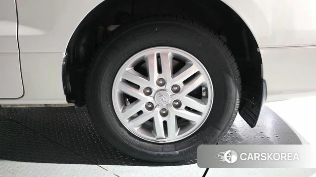 Hyundai The New Grand Starex id 4651644 из Кореи 13