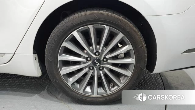 Kia Come New K7 id 4286369 из Кореи 13