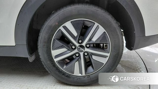 Kia The New Niro id 4562035 из Кореи 13