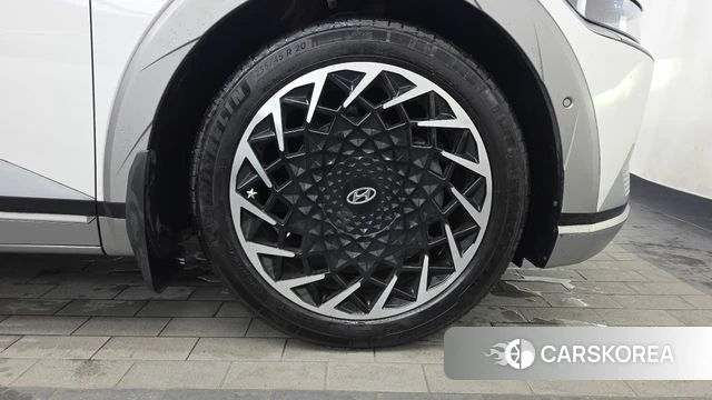 Hyundai Ionic 5 id 4608132 из Кореи 13