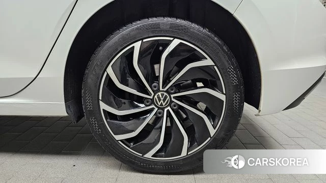 Volkswagen Golf 8th Generation id 4541744 из Кореи 13