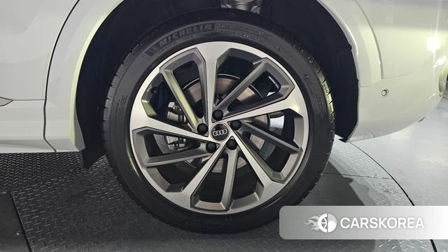 Audi Q5 (80A) id 4462194 из Кореи 13