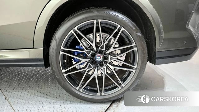BMW X6M (G06) id 4308865 из Кореи 13
