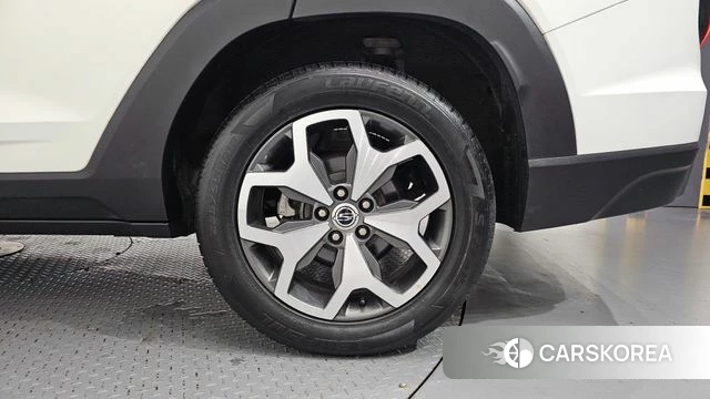 Ssangyong Torres id 4489043 из Кореи 13