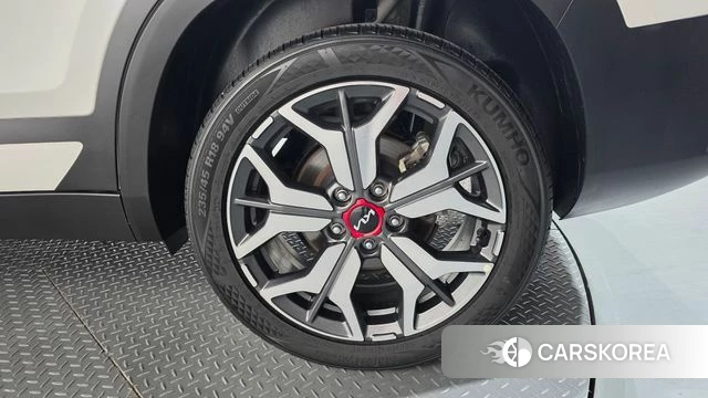 Kia Seltos id 4683045 из Кореи 13