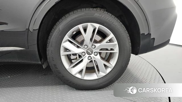 Genesis GV70 id 4562145 из Кореи 13