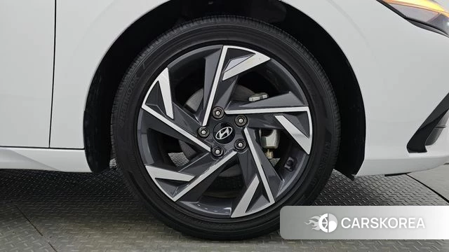 Hyundai The New Avante (CN7) id 4640094 из Кореи 13