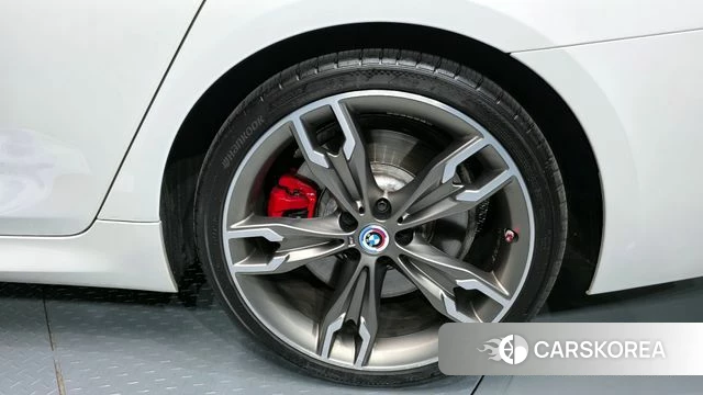 BMW 5 Series (G30) id 4360575 из Кореи 13