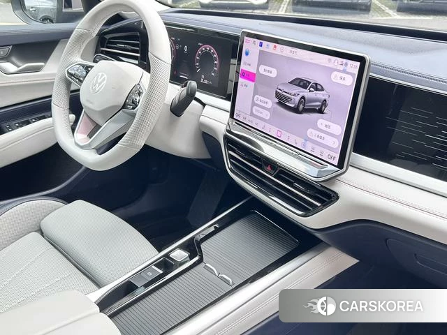 Volkswagen Passat id 3920870 из Китая 13