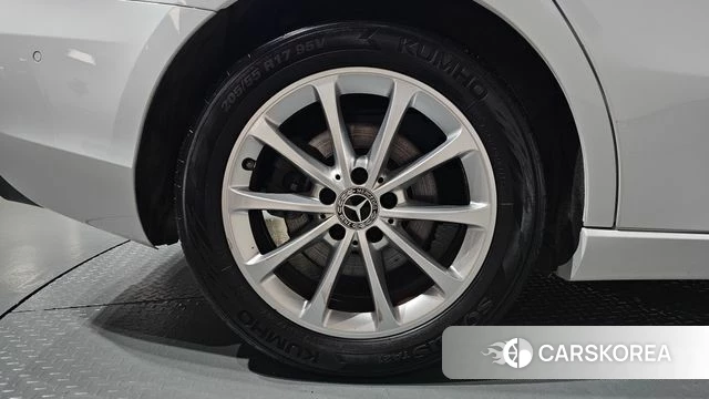 Mercedes-Benz A-Class W177 id 4732157 из Кореи 13