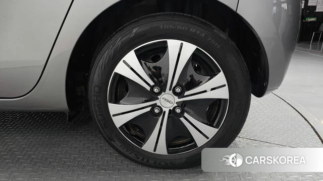 Kia The New Kia Ray id 4650489 из Кореи 13