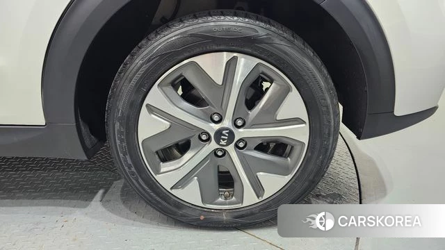 Kia Niro EV id 4667703 из Кореи 13