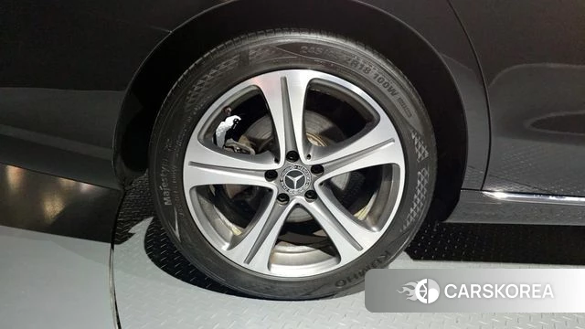 Mercedes-Benz E-Class W213 id 4331580 из Кореи 13