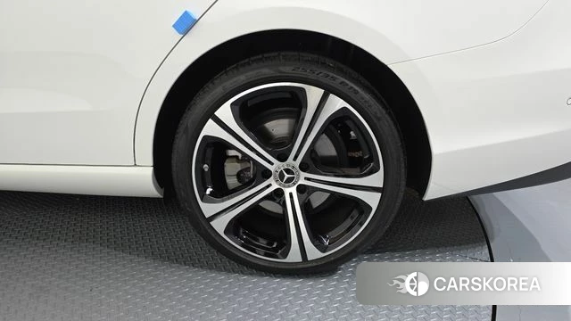 Mercedes-Benz C-Class W206 id 4880282 из Кореи 13