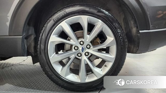 Ford Explorer 6th Generation id 4863645 из Кореи 13