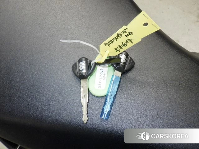 Проданный Suzuki GSX-S1000S Katana id 4010973 из Японии, фото 13