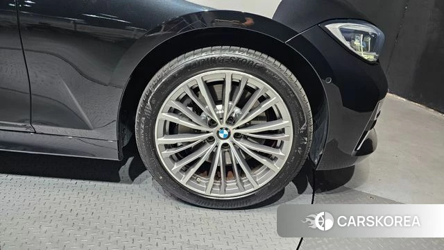 BMW 3 Series (G20) id 4604241 из Кореи 13