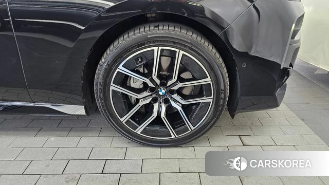 BMW 7 Series (G70) id 4427593 из Кореи 13