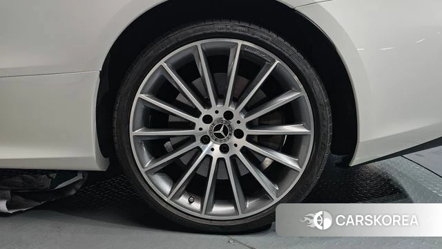 Mercedes-Benz E-Class W213 id 4645608 из Кореи 13