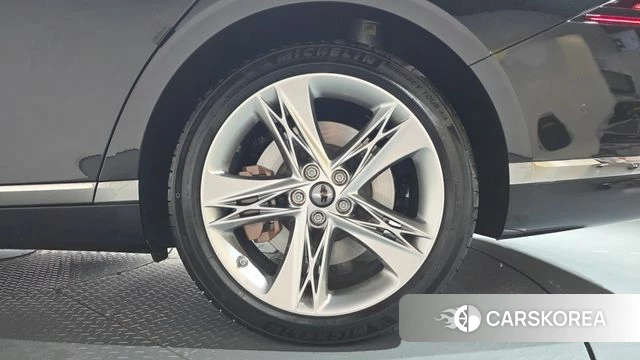 Genesis G90 (RS4) id 4469109 из Кореи 13