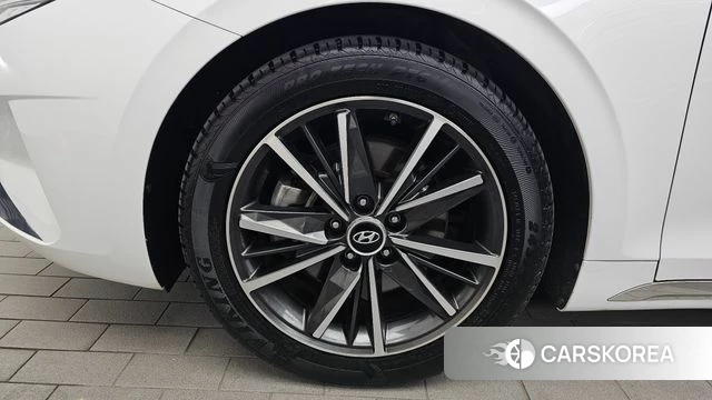 Hyundai The New Grandeur IG id 4428732 из Кореи 13