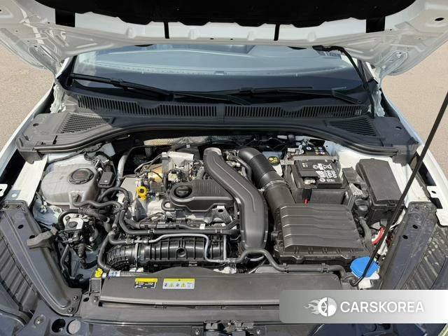Volkswagen Sagitar id 4342075 из Китая 13