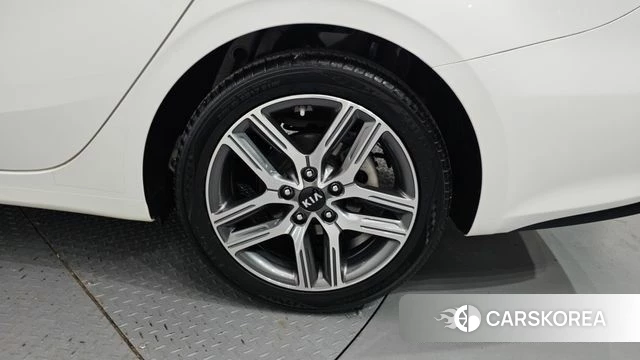 Kia Come New K3 id 4225606 из Кореи 13