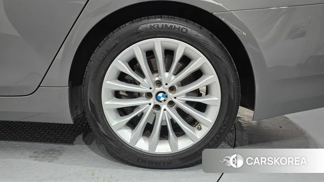 BMW 5 Series (G30) id 4750166 из Кореи 13