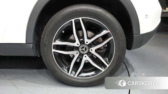 Mercedes-Benz GLA-Class X156 id 4331413 из Кореи 13