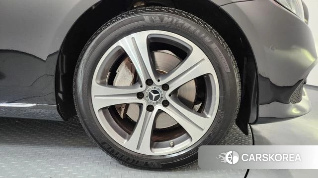 Mercedes-Benz E-Class W213 id 4246330 из Кореи 13