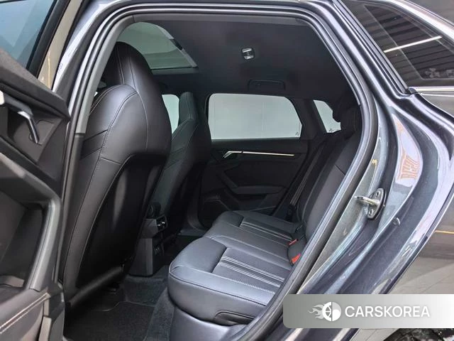 Audi A3 id 4359274 из Китая 13