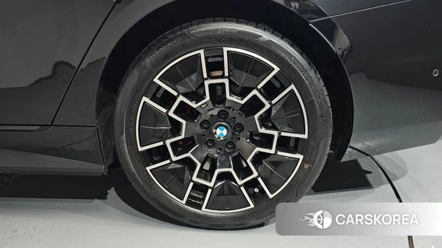 BMW i4 id 4705856 из Кореи 13