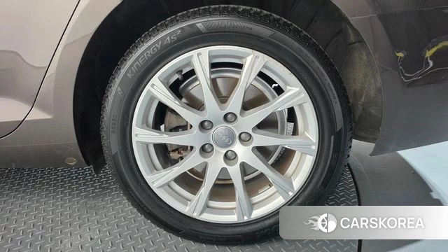 Audi A4 (B9) id 4794822 из Кореи 13