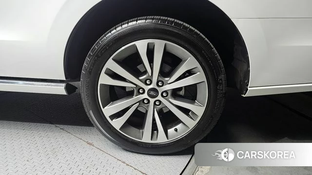 Ford Expeditation id 4250178 из Кореи 13
