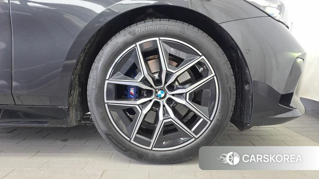 BMW 5 Series (G60) id 4757082 из Кореи 13