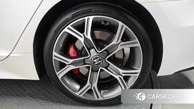 Kia Stinger id 4647900 из Кореи 13