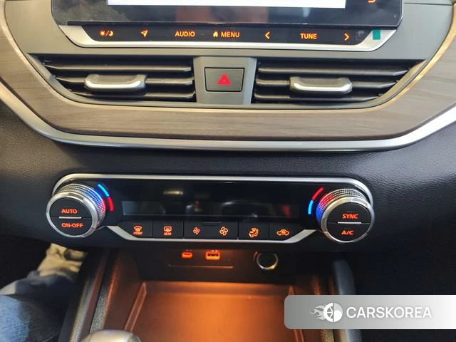 Nissan Teana id 4229245 из Китая 13