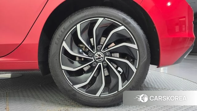 Volkswagen Golf 8th Generation id 4636320 из Кореи 13