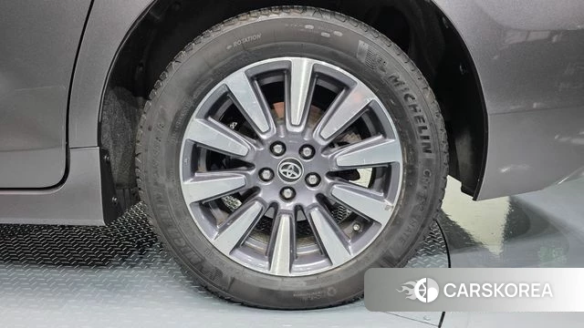 Toyota Sienna id 4490722 из Кореи 13