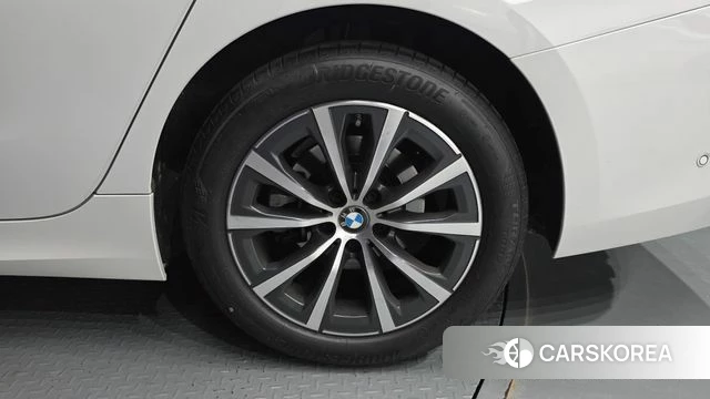 BMW 3 Series (G20) id 4462784 из Кореи 13
