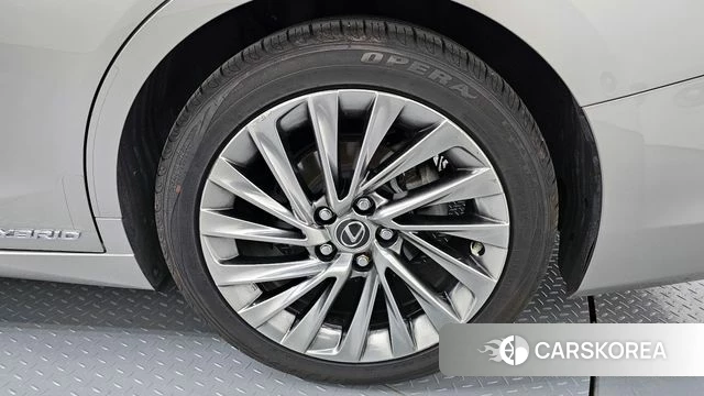 Lexus ES300h 7th generation id 4294943 из Кореи 13