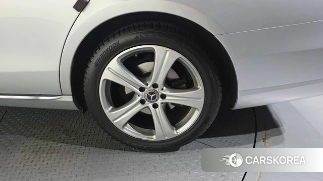 Mercedes-Benz E-Class W213 id 4411379 из Кореи 13