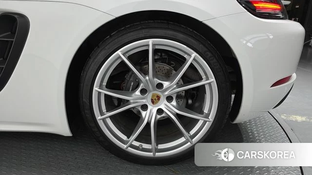 Porsche 718 Boxster id 4520453 из Кореи 13
