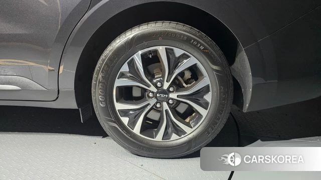 Kia Carnival 4th generation id 4516959 из Кореи 13