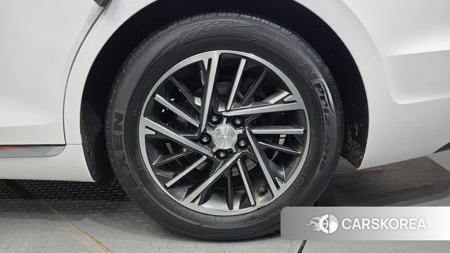 Hyundai The New Grandeur IG id 4310338 из Кореи 13