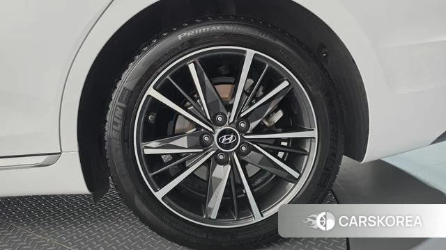 Hyundai The New Grandeur IG id 4929299 из Кореи 13